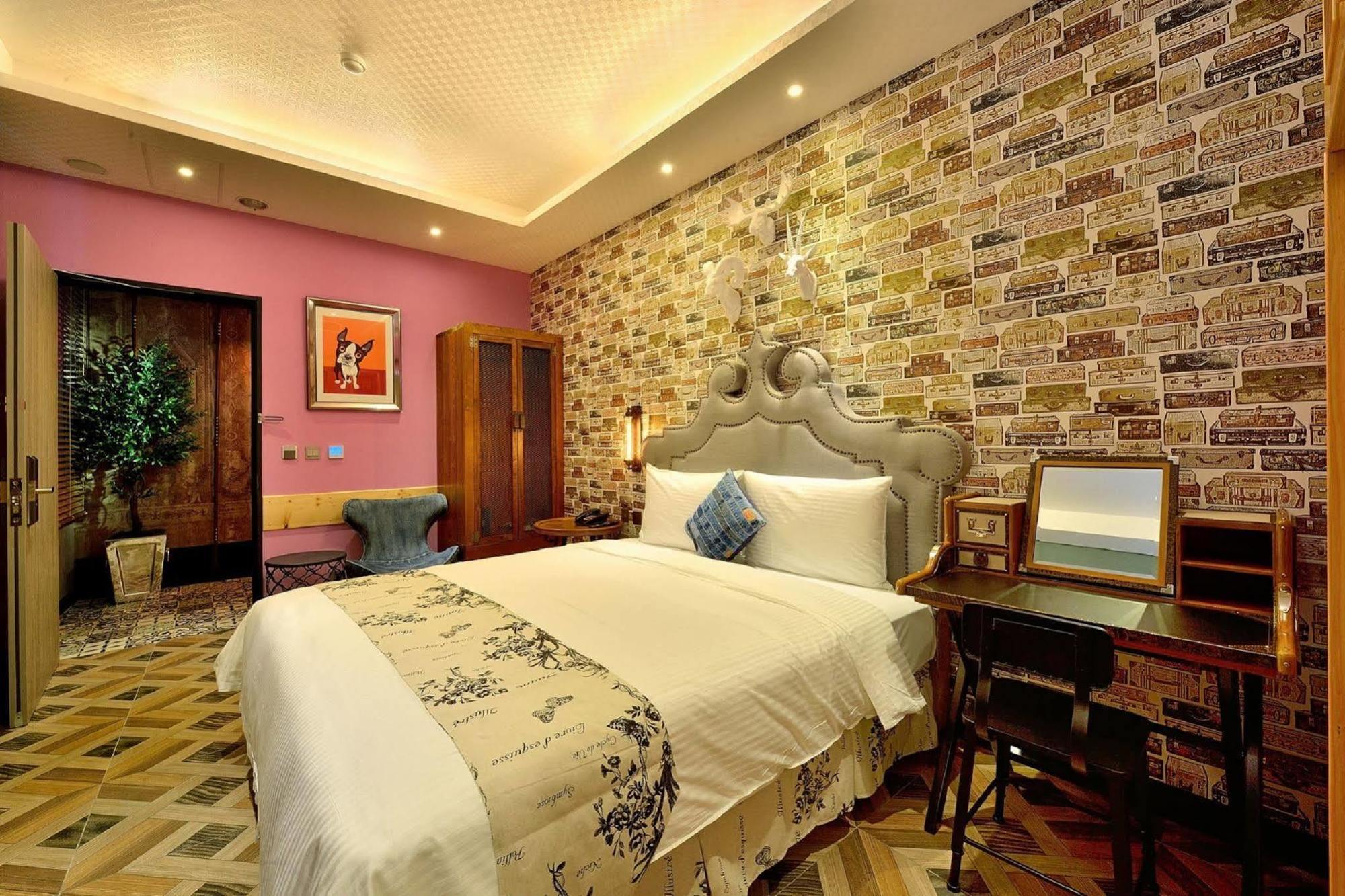 Smokey Joe'S Apartment Kaohsiung Extérieur photo