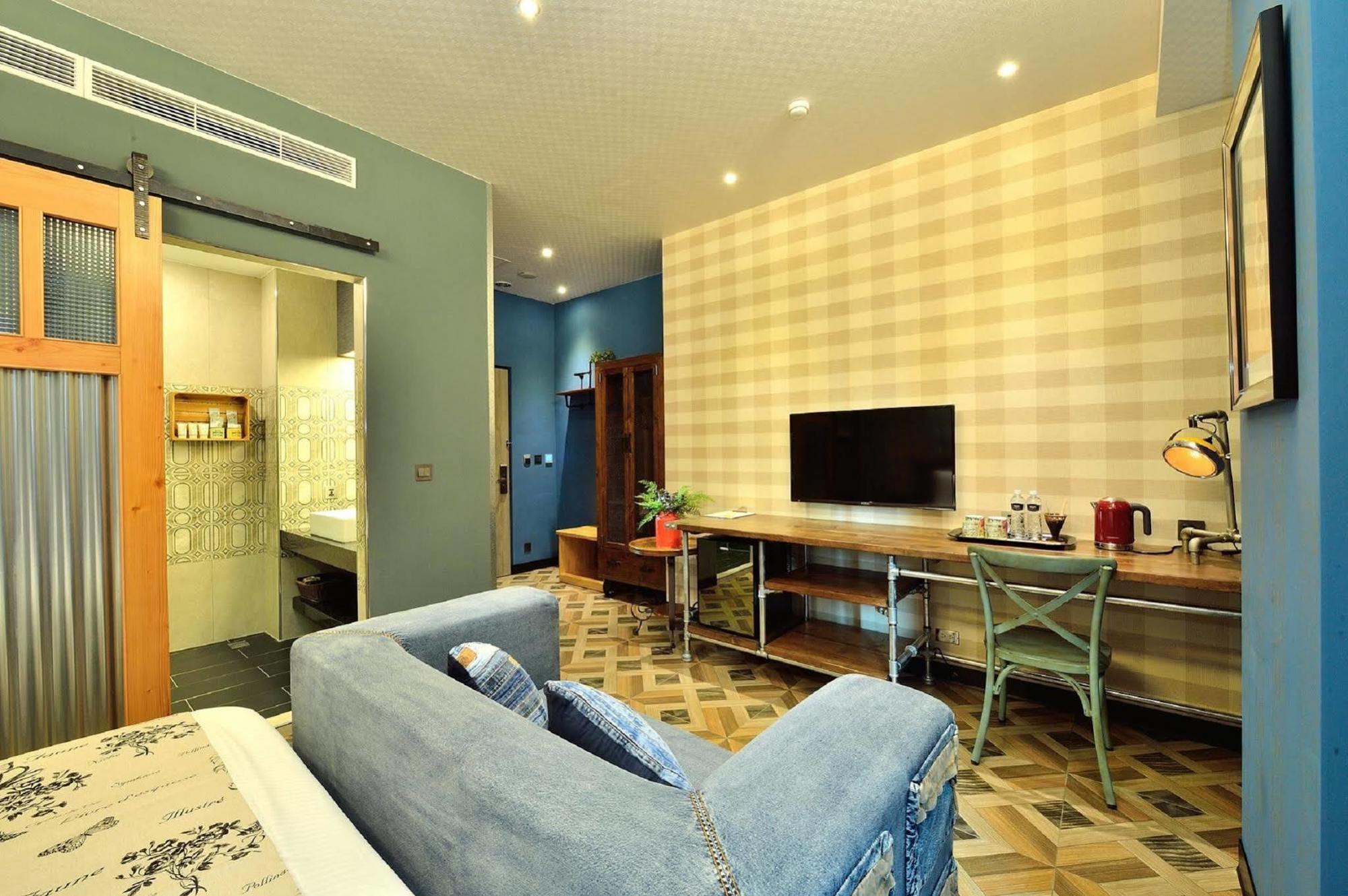Smokey Joe'S Apartment Kaohsiung Extérieur photo